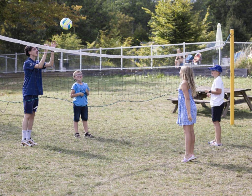 Camping Ushuaia Villages Au Bois Joli Andryes Εξωτερικό φωτογραφία